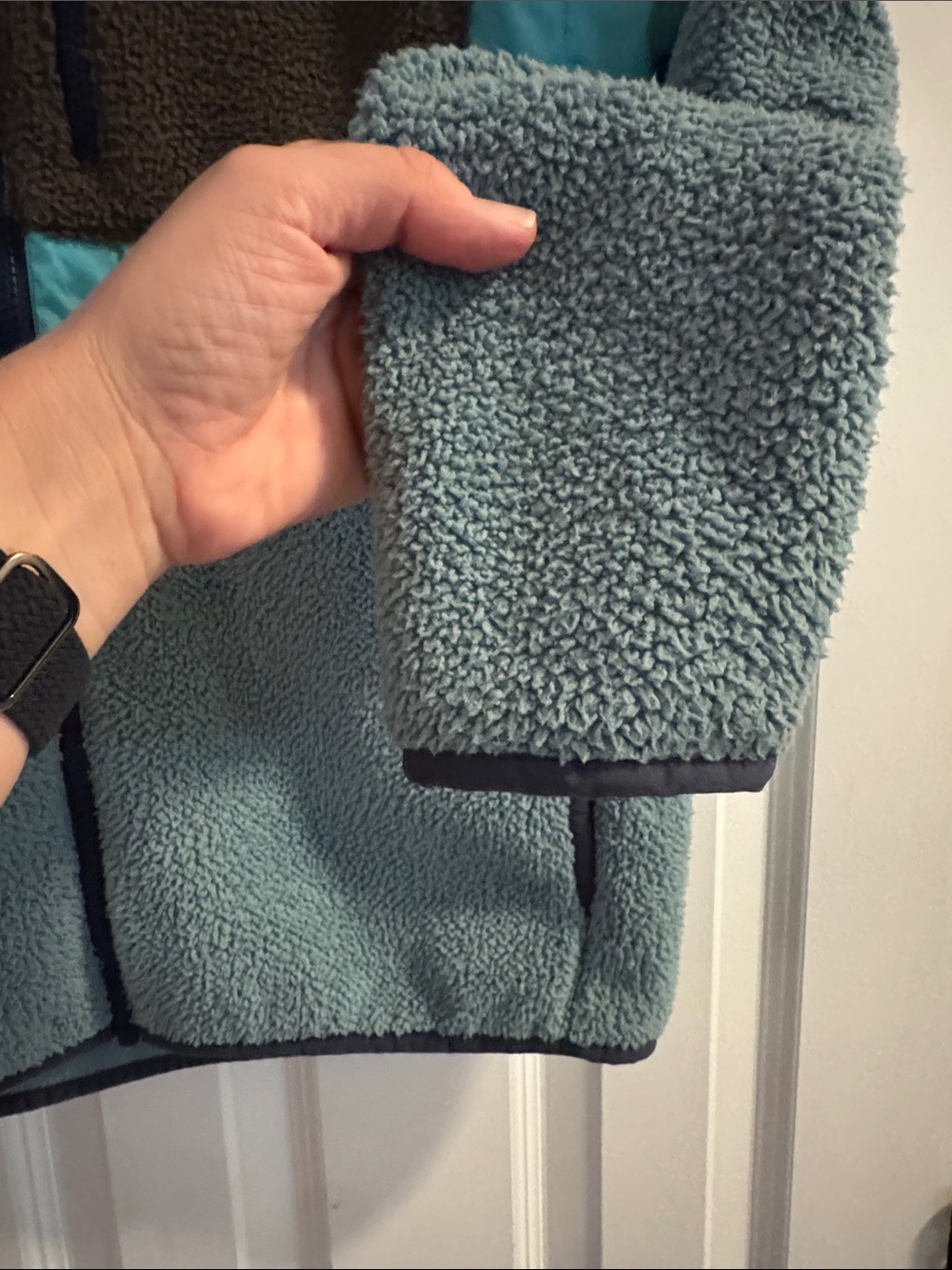 cotopaxi Two-Tone Teal & Aqua Teddy Jacket - Picture 4 of 7